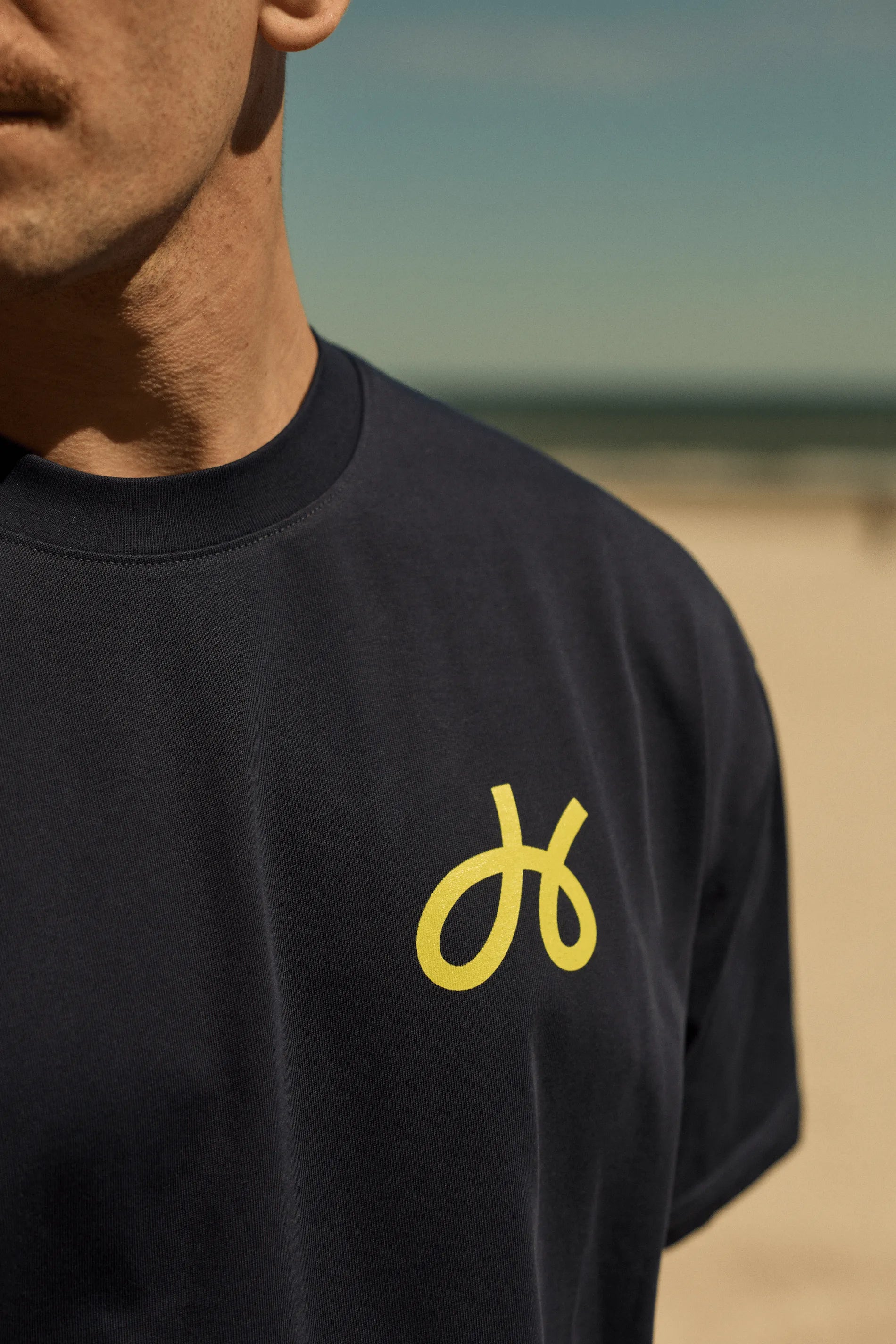 Hoola Unisex Graphic Box Tee - Navy